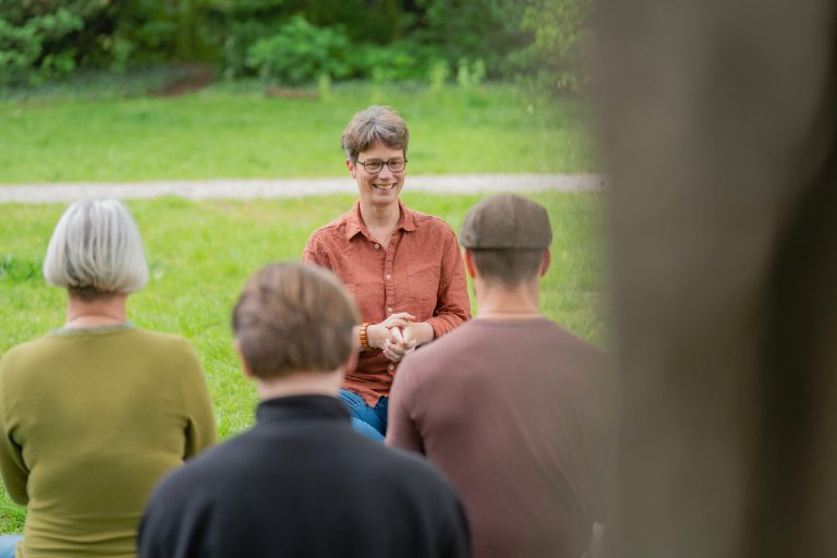 Gruppen Körpertherapie Berlin – Stefanie Schnier, Foto © Nicole Maag